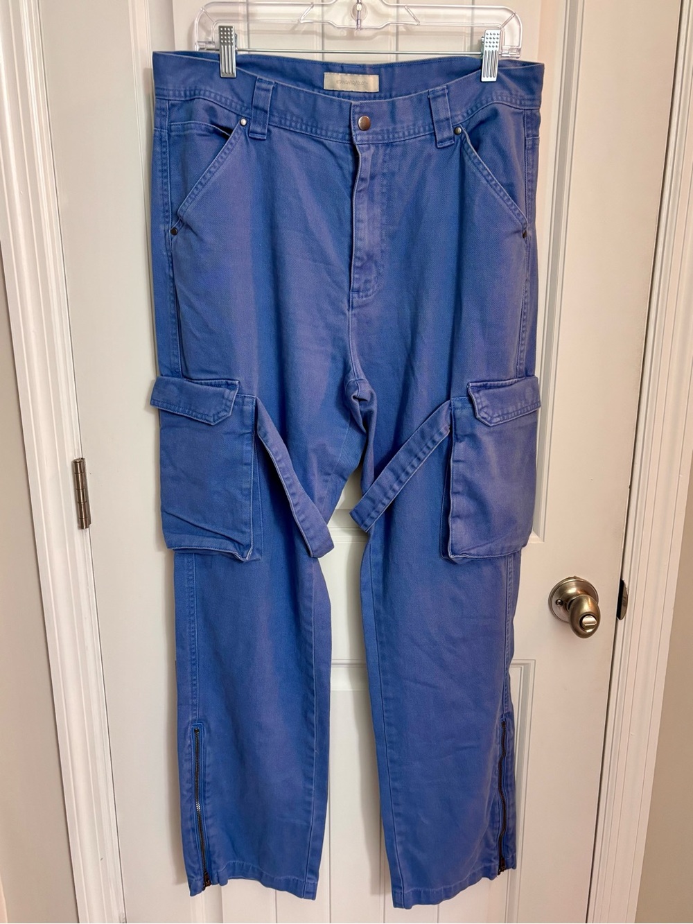 Urban Outfitters 100% cotton Blue Cargo Trousers, gender neutral, size M